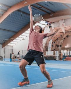 How to let go of mistakes when playing tennis